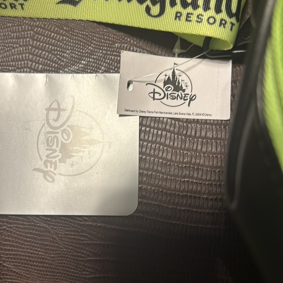 Disney cross body bag - Picture 6 of 9